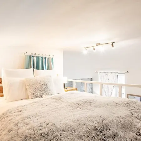 Appartement Charming Cozy Downtown Heaven For 2 Boedapest